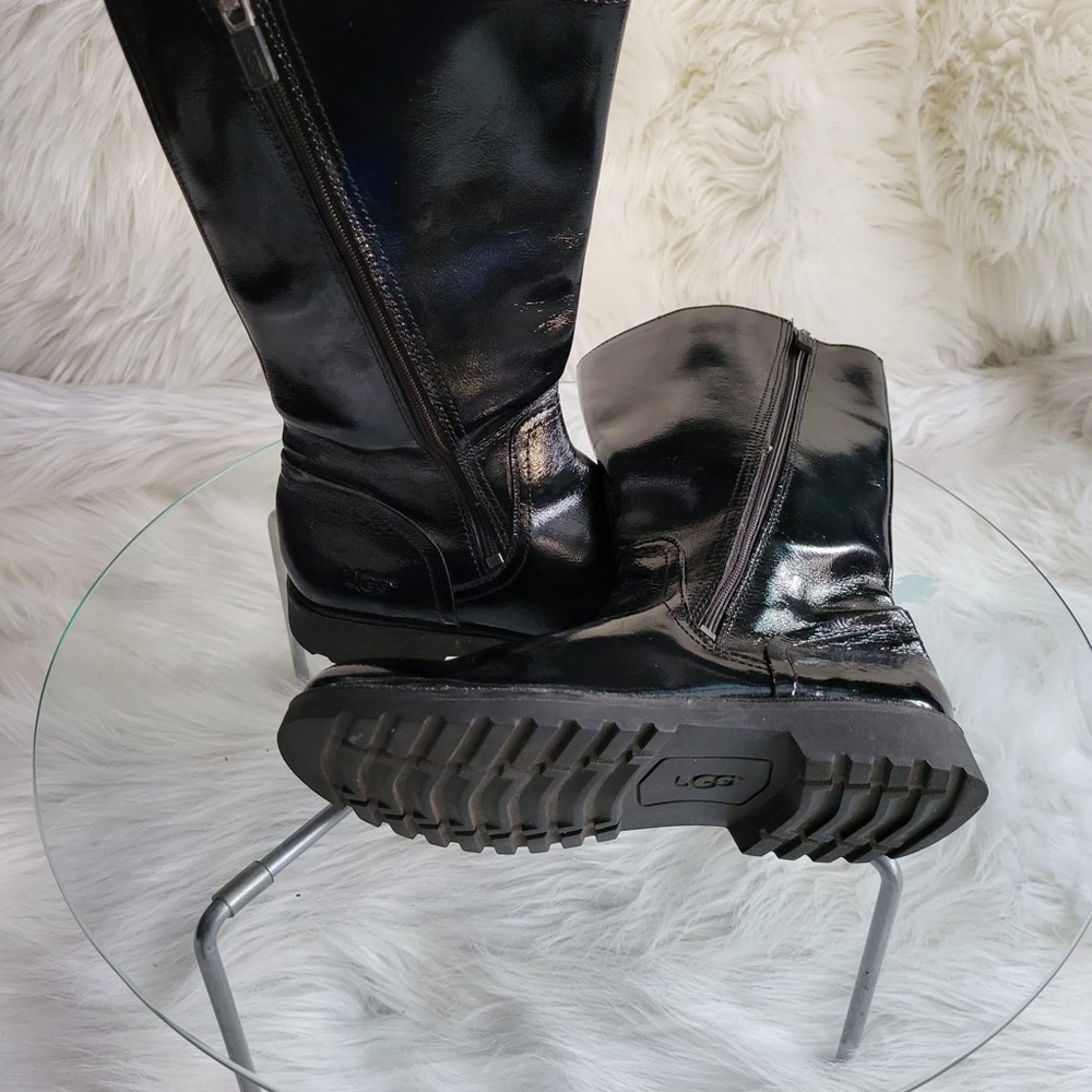 GIRLS BLACK PATENT LEATHER UGG BOOTS